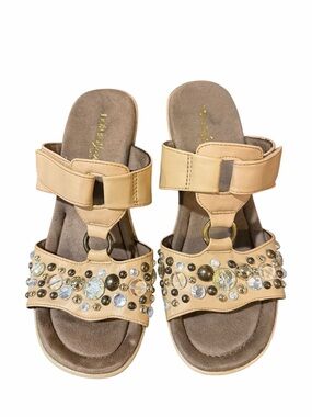 Natural Soul Raquel Tan Embellished Ring-Detail Slide Sandals - 8.5